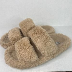 Azalea Wang Fuzzy Slippers